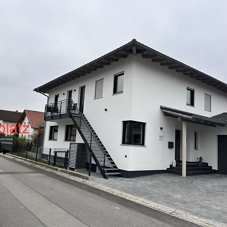 Ferienzimmer Frank, Self-Check-In Nach 21Uhr Niederalteich المظهر الخارجي الصورة